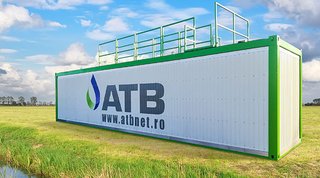 Planta de tratamiento de aguas residuales en contenedor terminada Semocon con el logotipo de ATB 